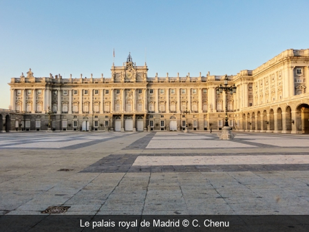 Le palais royal de Madrid C. Chenu