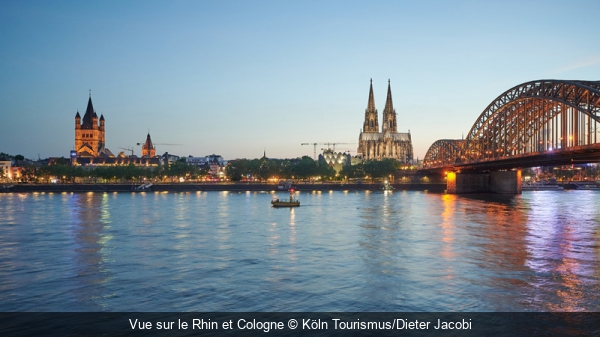 Vue sur le Rhin et Cologne Köln Tourismus/Dieter Jacobi