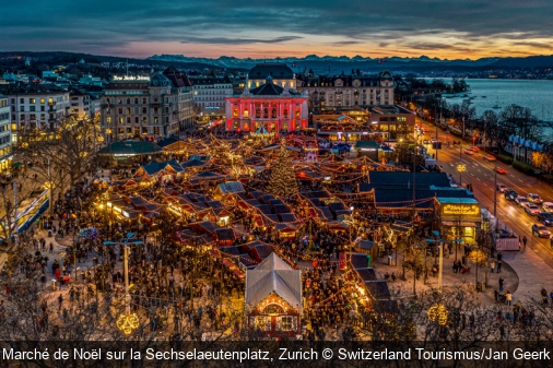 Marché de Noël sur la Sechselaeutenplatz, Zurich Switzerland Tourismus/Jan Geerk