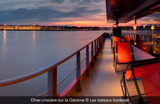 Dîner-croisière sur la Garonne Les bateaux bordelais