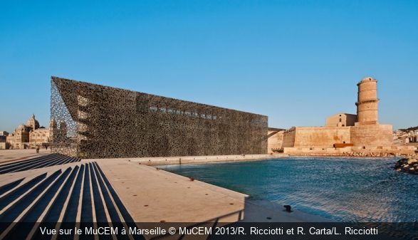 Vue sur le MuCEM à Marseille MuCEM 2013/R. Ricciotti et R. Carta/L. Ricciotti