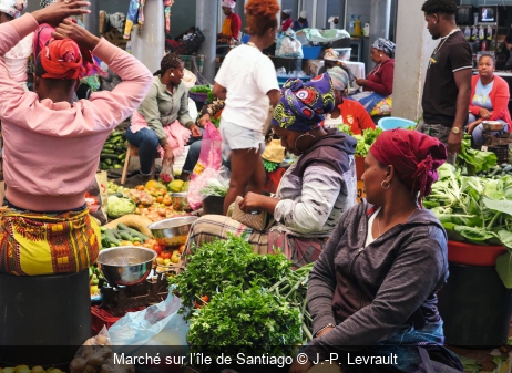 Marché sur l’île de Santiago J.-P. Levrault