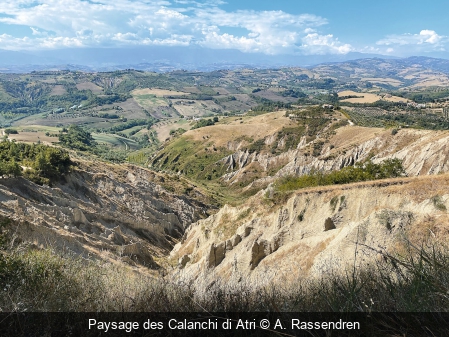 Paysage des Calanchi di Atri A. Rassendren