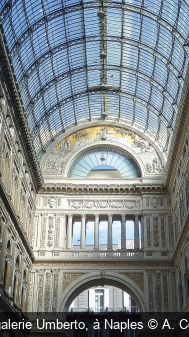 La galerie Umberto, à Naples A. Cornu