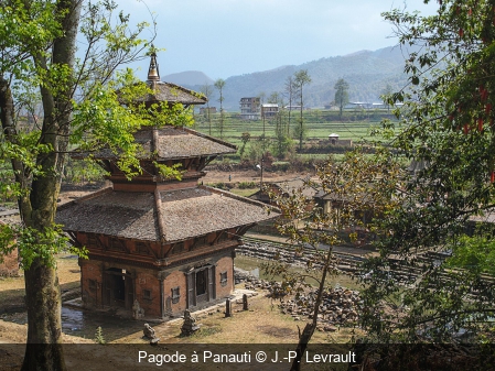 Pagode à Panauti J.-P. Levrault