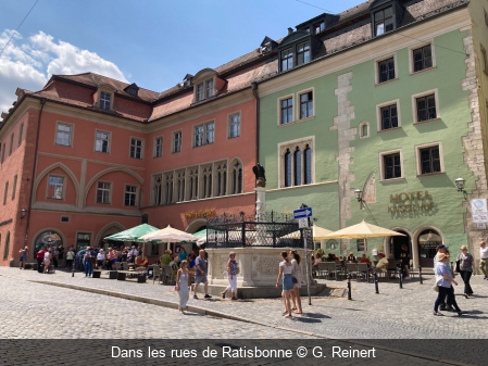 Dans les rues de Ratisbonne G. Reinert