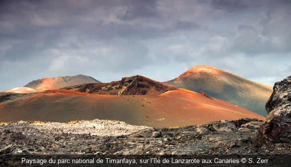 Paysage du parc national de Timanfaya, sur l’île de Lanzarote aux Canaries S. Zerr