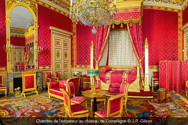 Journee France Compiegne Ville Royale Et Imperiale Voyage Culturel Avec Arts Et Vie