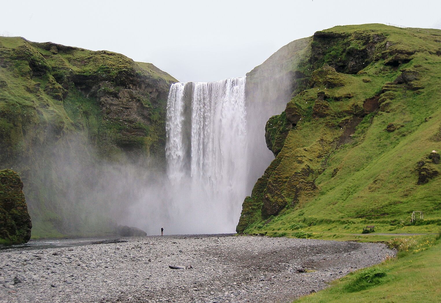 Les chutes de Skogafoss, en Islande
