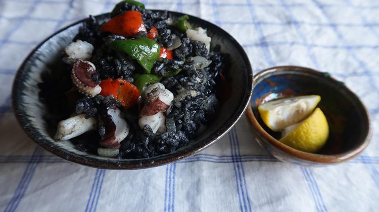 risotto noir aux fruits de mer